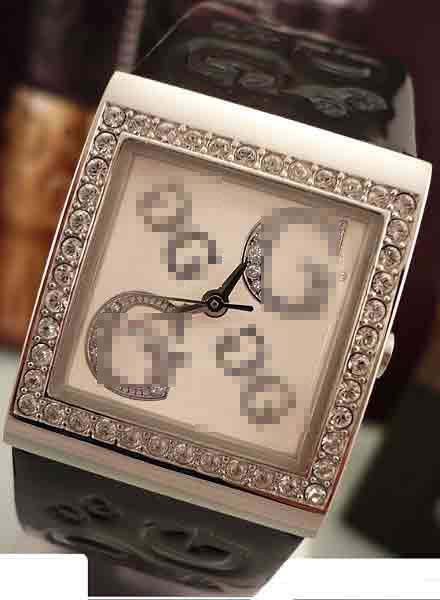 Custom Women W75000L3 Watch